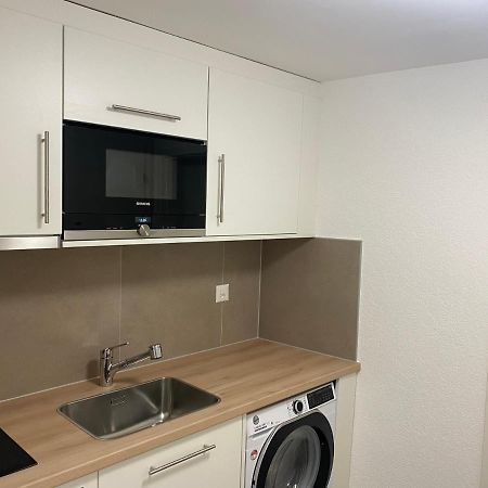Apartamento Studio Neuf Meuble Et Equipe Pres D'Autoroute. Giez Exterior foto